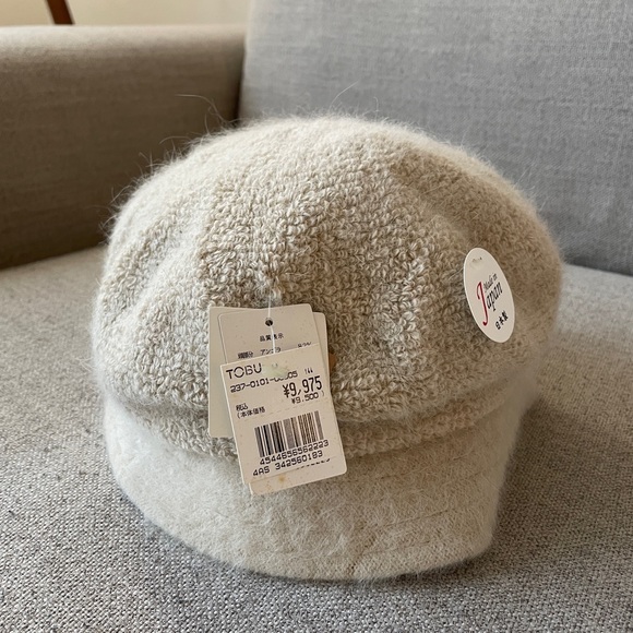 Anna Sui Cream Floral Embellished Hat - Picture 3 of 5